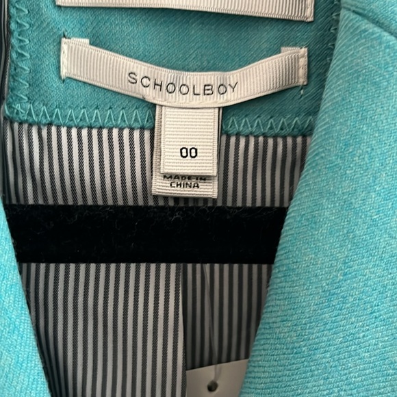 J. Crew Italian Wool Flannel Schoolboy Blazer 00 - Picture 3 of 11